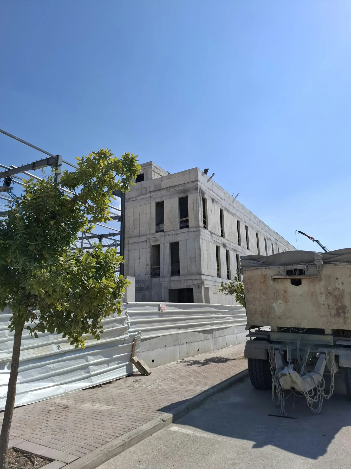 מבנה בניצני עמק שנמדד בסריקת לייזר לקראת תכנון חיפוי אלומיניום